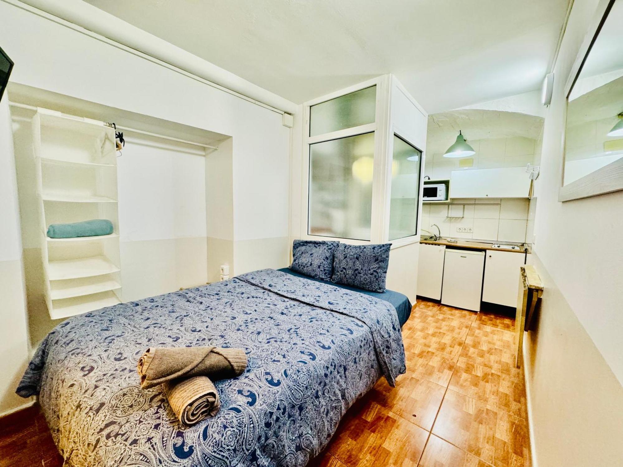 011 Apartamento 1 3 Lägenhet Barcelona Exteriör bild
