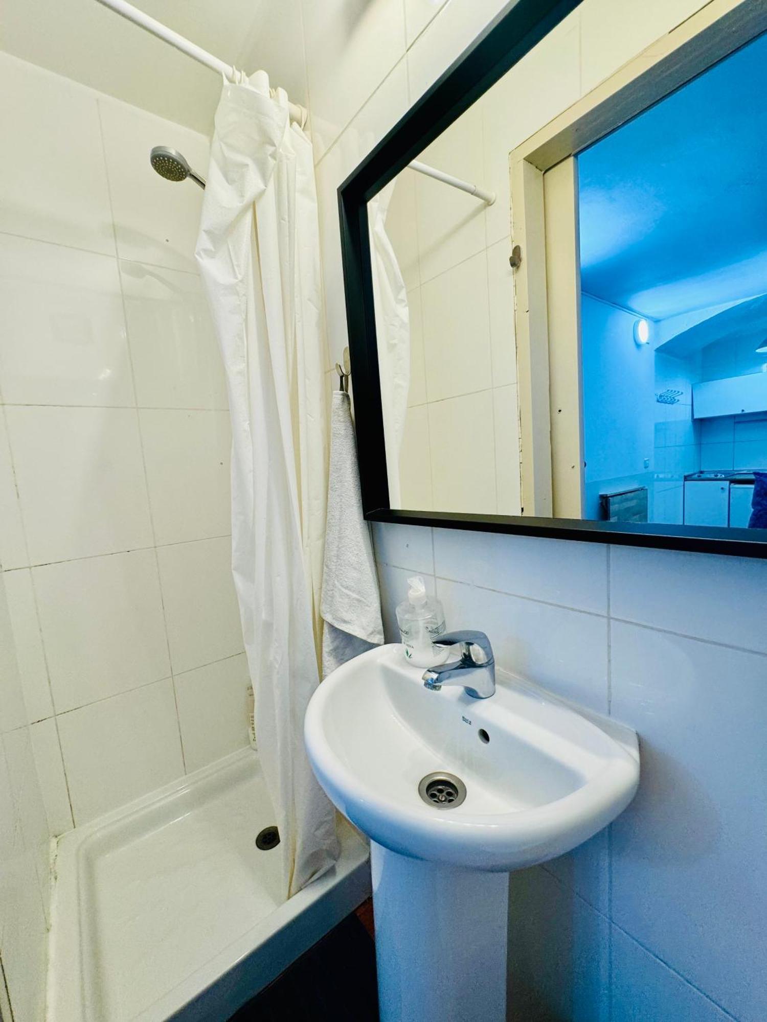 011 Apartamento 1 3 Lägenhet Barcelona Exteriör bild